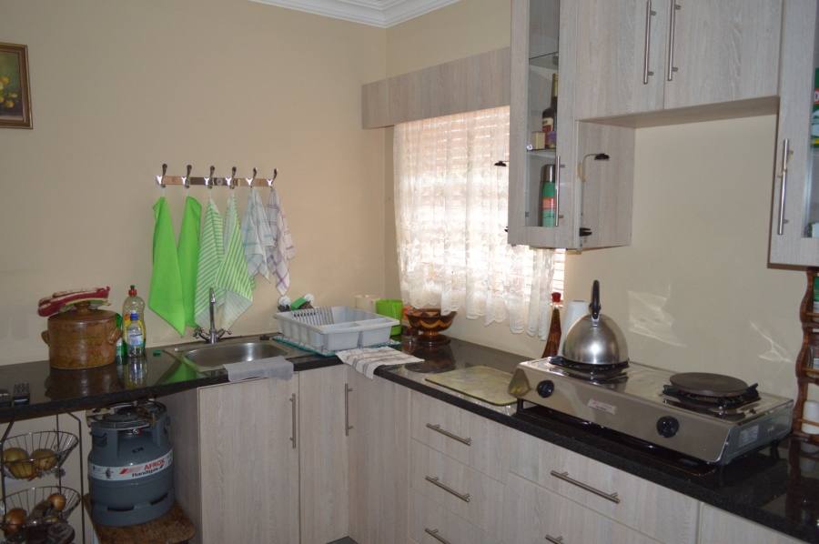 4 Bedroom Property for Sale in Flimieda North West